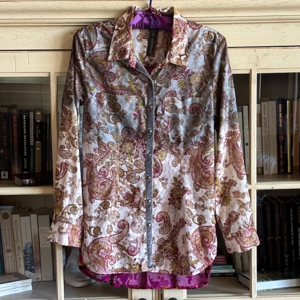 Aratta Button-up Shirt With Contrast Print Back